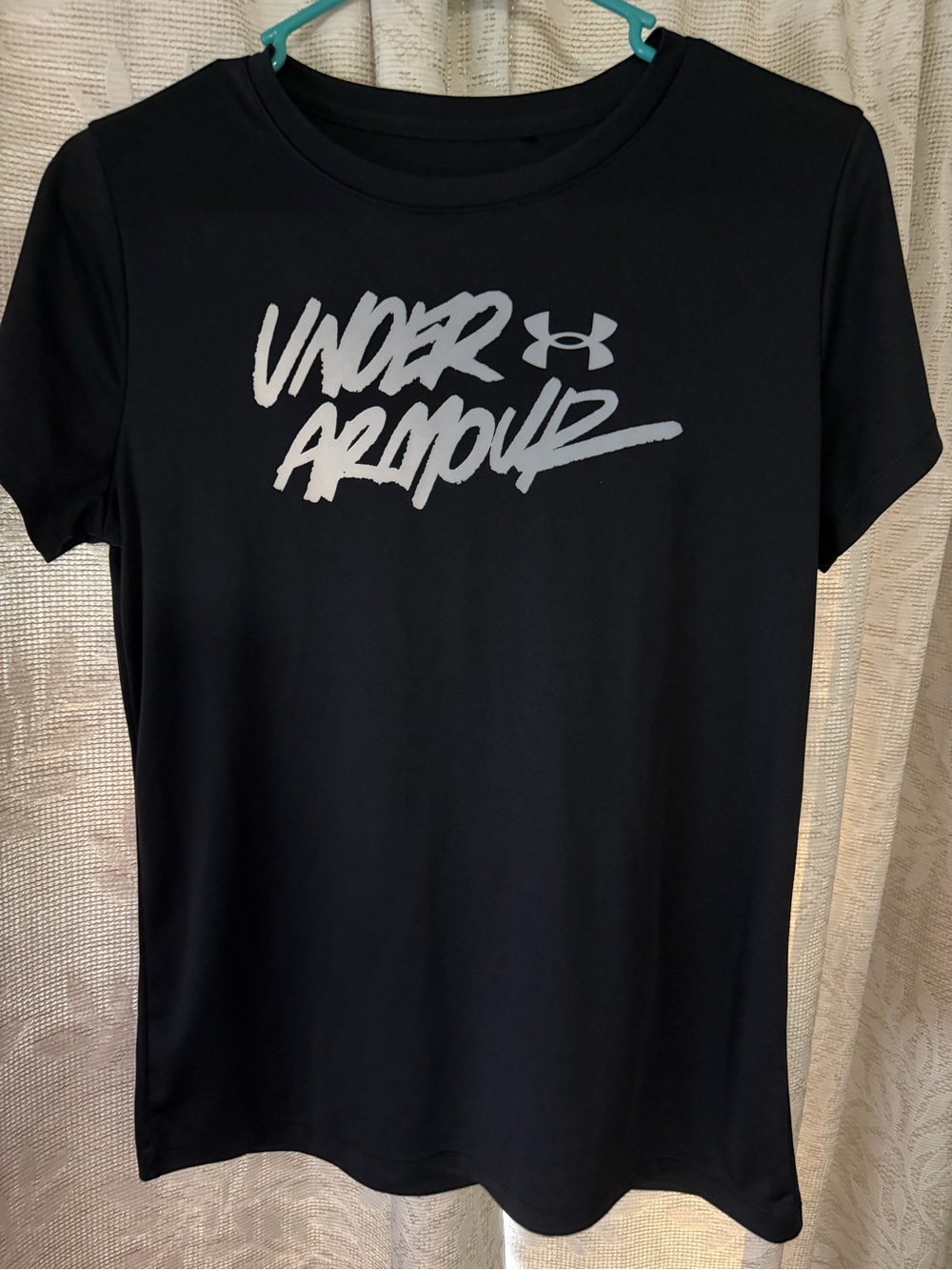 Under Armour Women's Short Sleeve T-Shirt